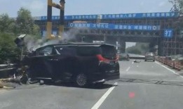 三乡车祸最新爆料新闻,事故原因揭秘，伤亡情况及救援行动全解析